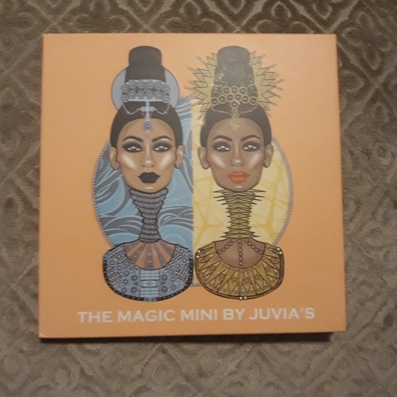Juvias the Magic mini eyeshadow palette - Picture 1 of 2